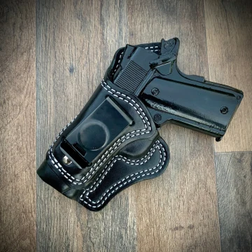 Funda interior IWB de cuero negro con inclinación de 10 grados