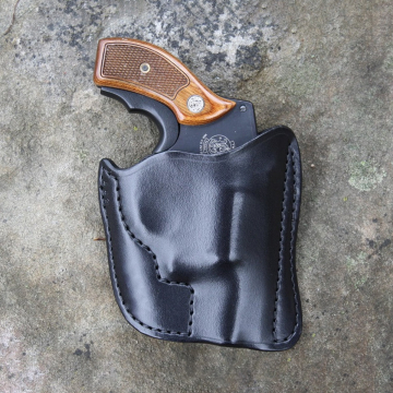 Funda de bolsillo de cuero negro