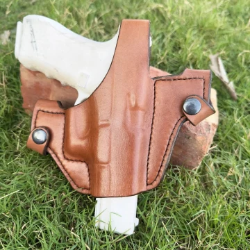 Funda exterior OWB de cuero moldeado a medida con cierre de pulgar