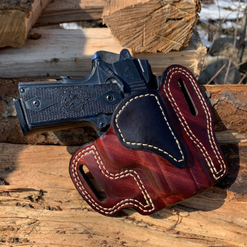 Funda exterior OWB de cinturón de cuero color caoba con veteado de madera