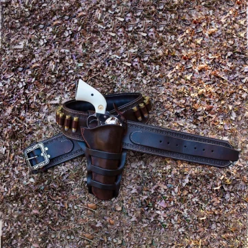 Equipo western Mexican Loop con funda y cinturón cartuchera