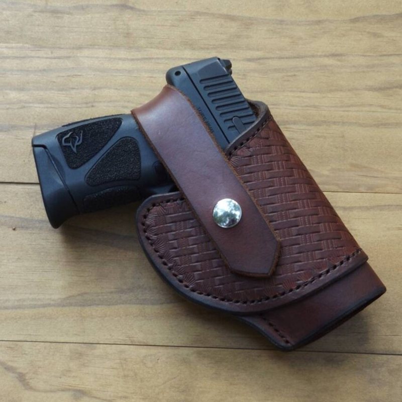Funda de cuero marrón labrado con cierre de pulgar - Vista 7