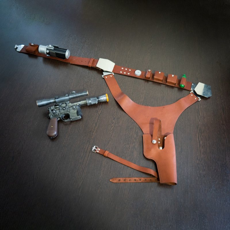 Conjunto de cinturón y funda de cuero marrón - Vista 1