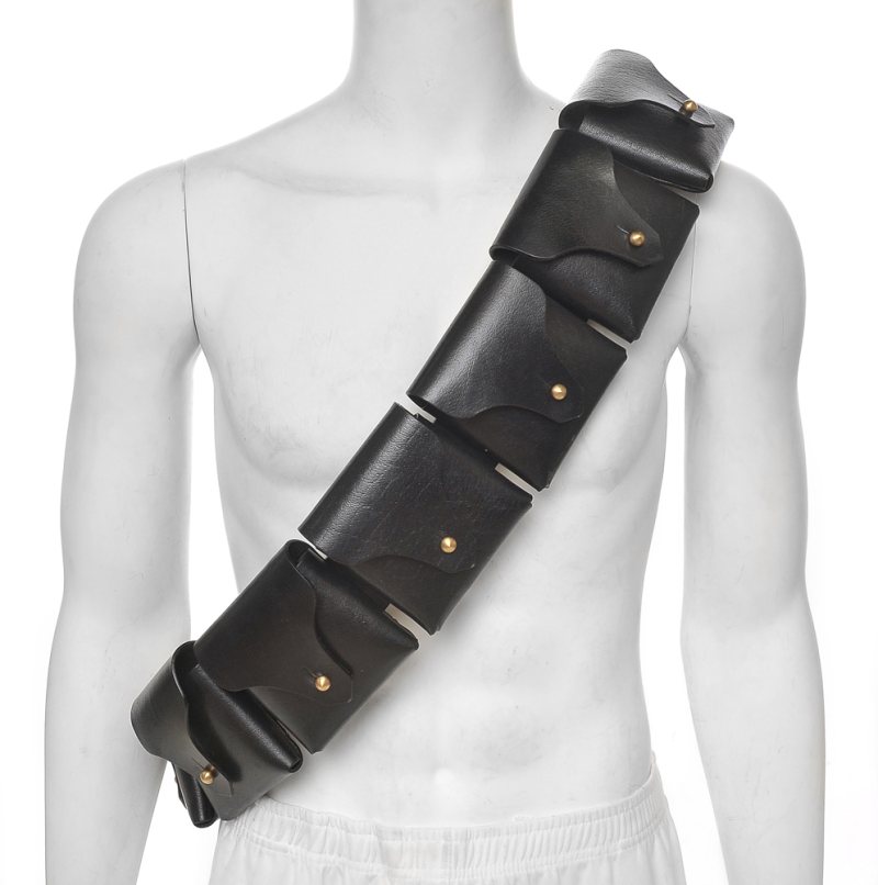 Bandolera de cuero para cargadores de carabina M1 de color negro - Vista 2