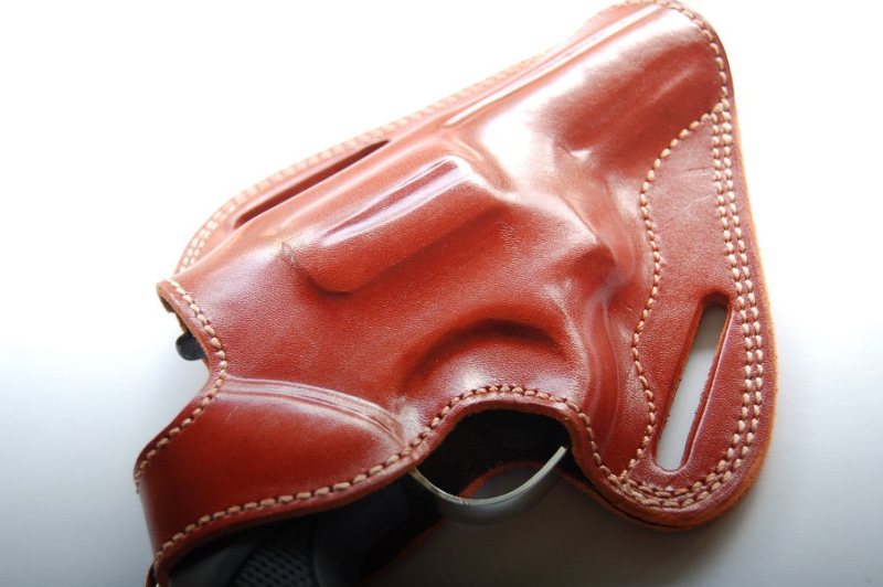 Funda exterior OWB de cuero para Taurus 605 de 3 pulgadas - Vista 2